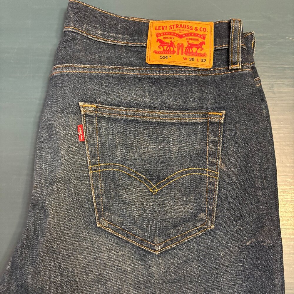 Levis 514 Slim Straight